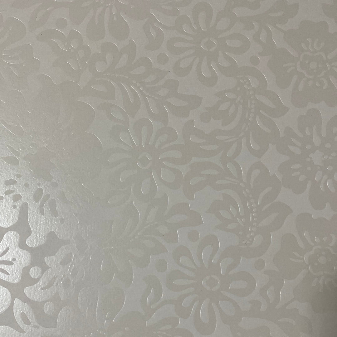 LAMINA DECOSCRAPP-DECOUPAGE 30 x30 METALIZADAS BLANCAS PLATEADAS
