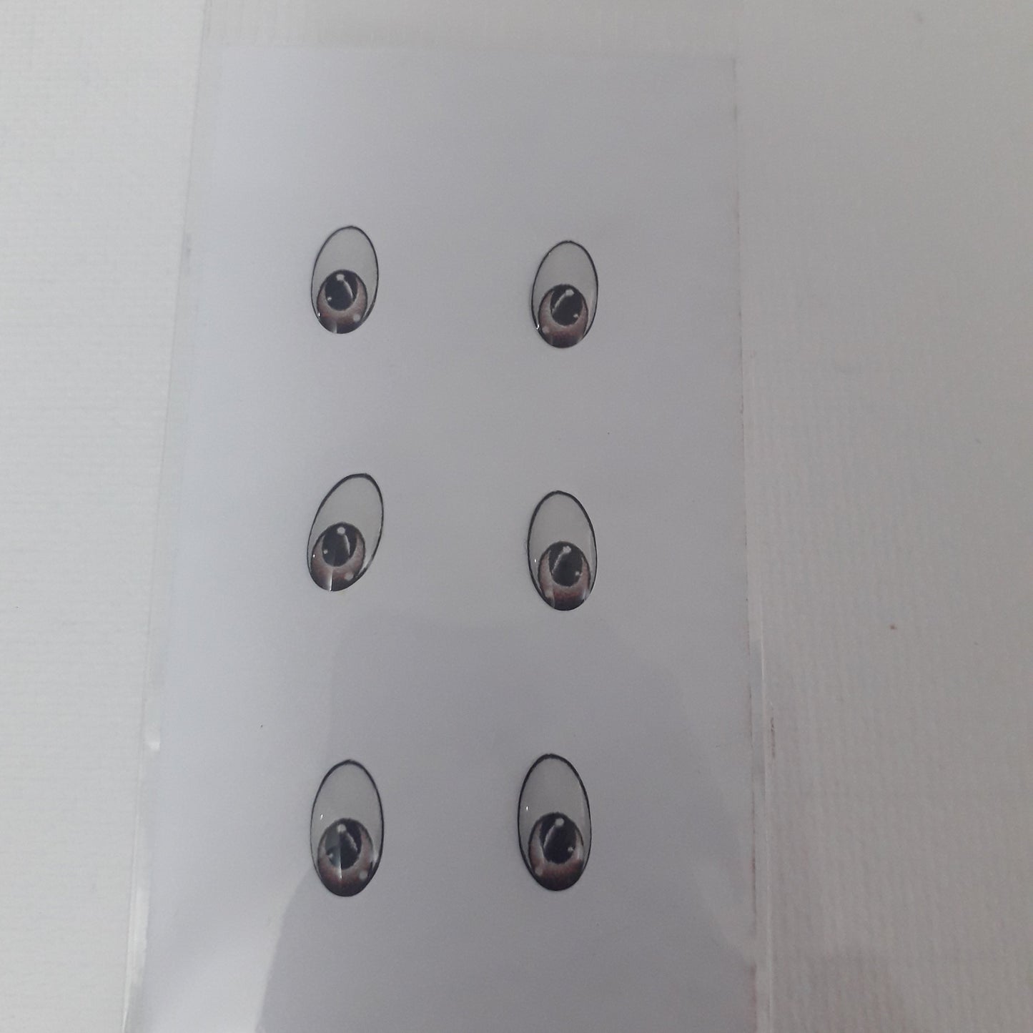 Ojitos adhesivos 3D cafe clarisimo ovalo