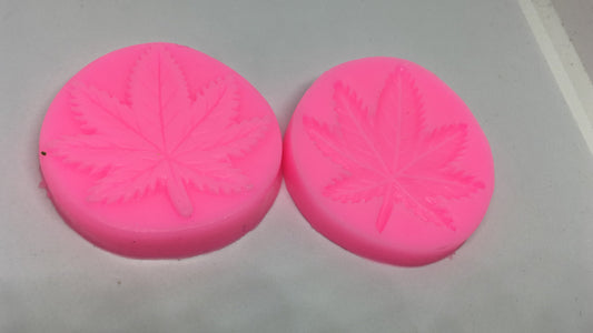 MOLDE SILICONA NERVADURA DOBLE CANNABIS