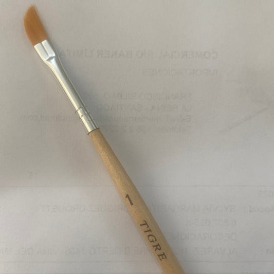 Nro 1 PINCEL ANGULAR MADERA TIGRE
