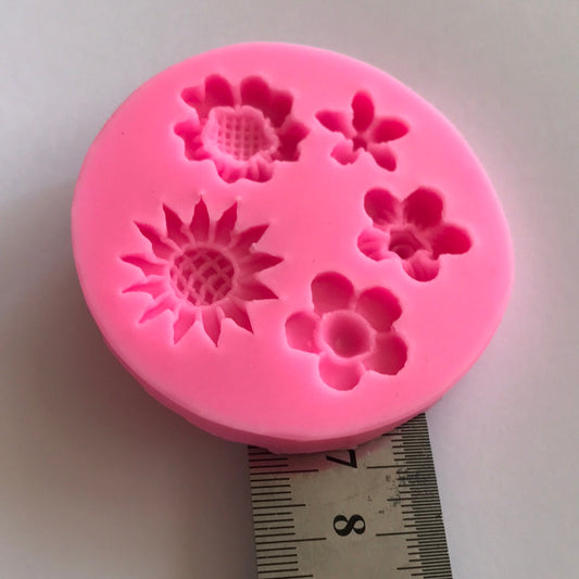 MOLDE SILICONA FLORES PEQUEÑAS X 5