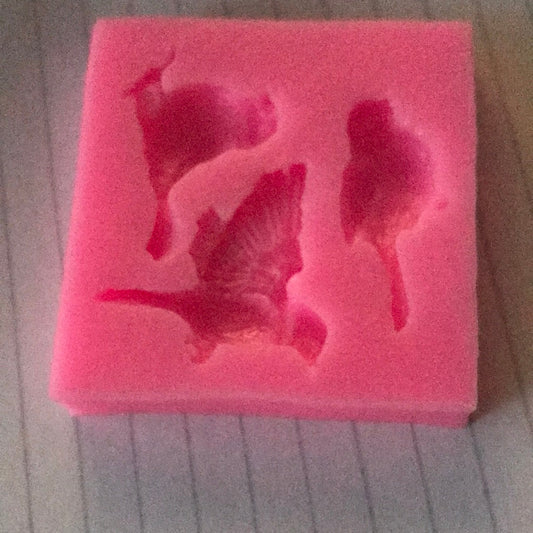 MOLDE SILICONA  AVES X 3